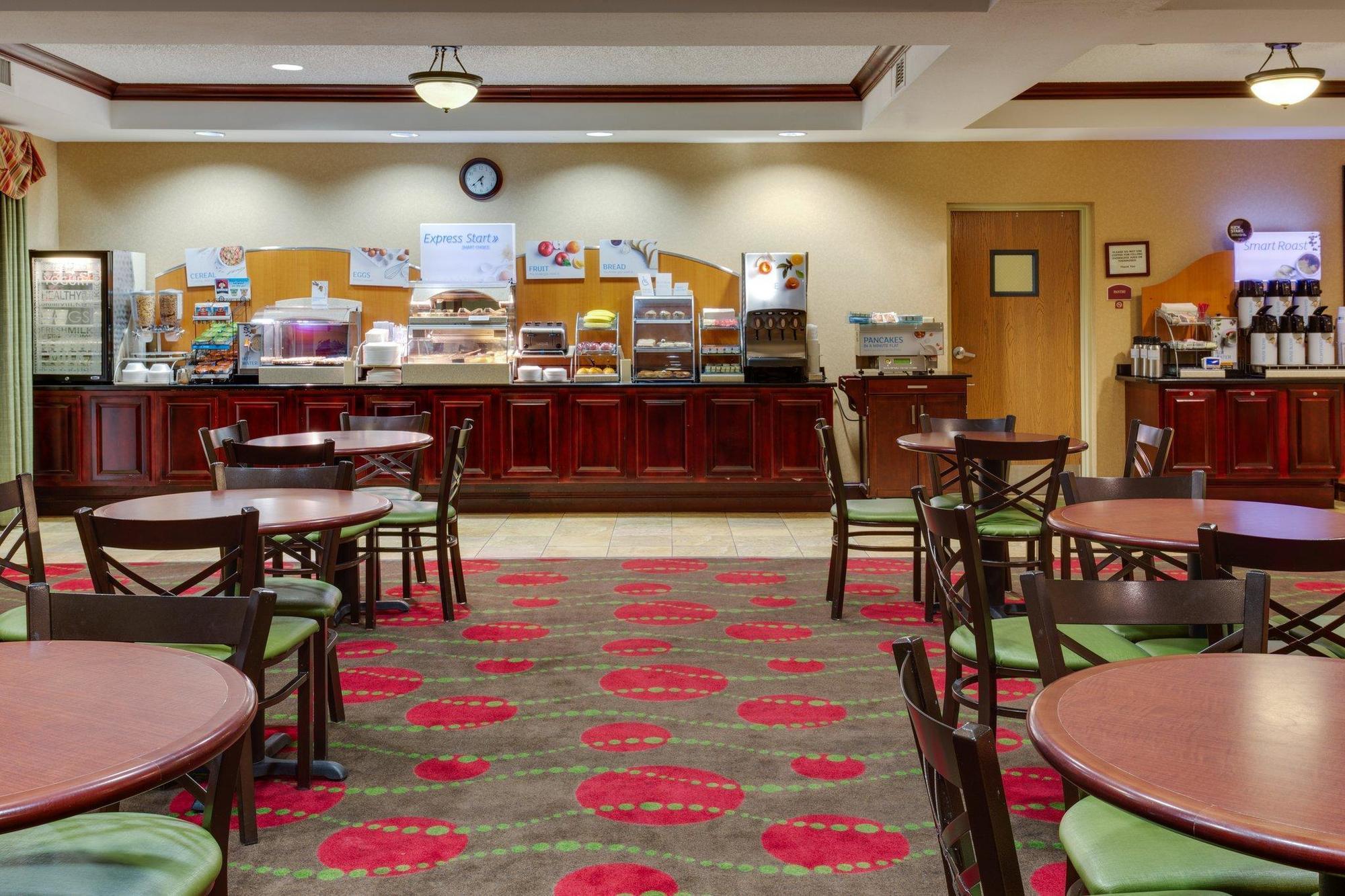 Holiday Inn Express & Suites Tavares By Ihg Exterior foto